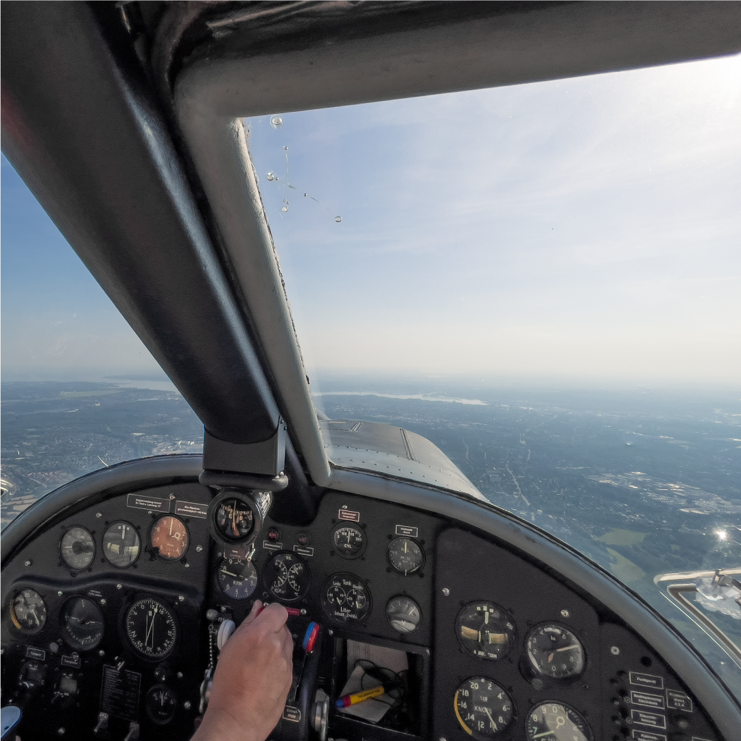 Picture of cockpit during sightseeing flight